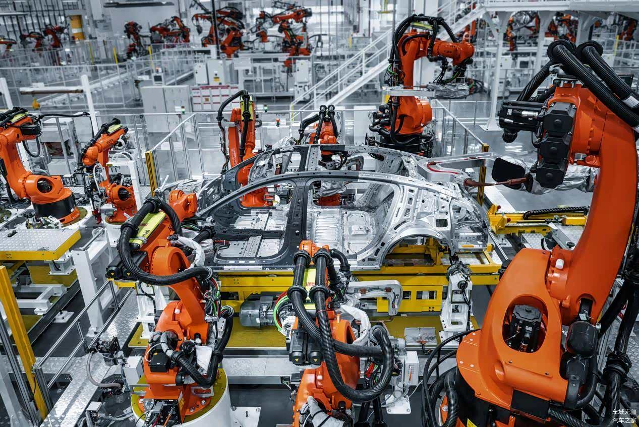 上市48小時(shí)大定破2000，尊界S800的科技底氣何在？